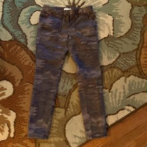 Ann Taylor Loft Women’s skinny Camo Jeans